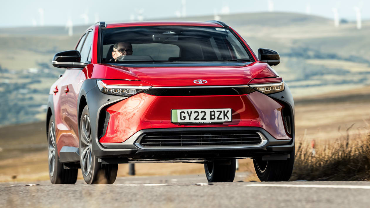 Toyota bZ4X Vision FWD 2023 review - pictures | Auto Express